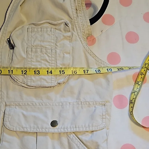 Beige Utility Vest - Picture 9 of 11